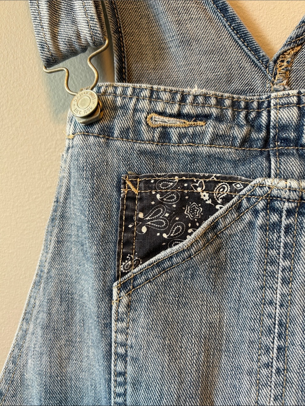 Gap Coastal Cowgirl Boho Denim Overalls Shorts - Picture 3 of 12